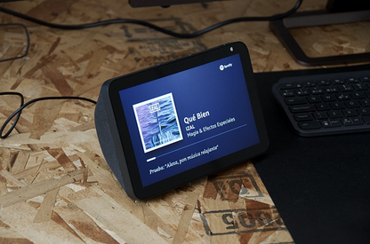 Amazon Echo Show 8